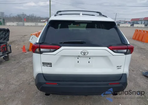 2021 Toyota Rav4 Xle из США, поврежденный, VIN 2T3P1RFV0MW215446